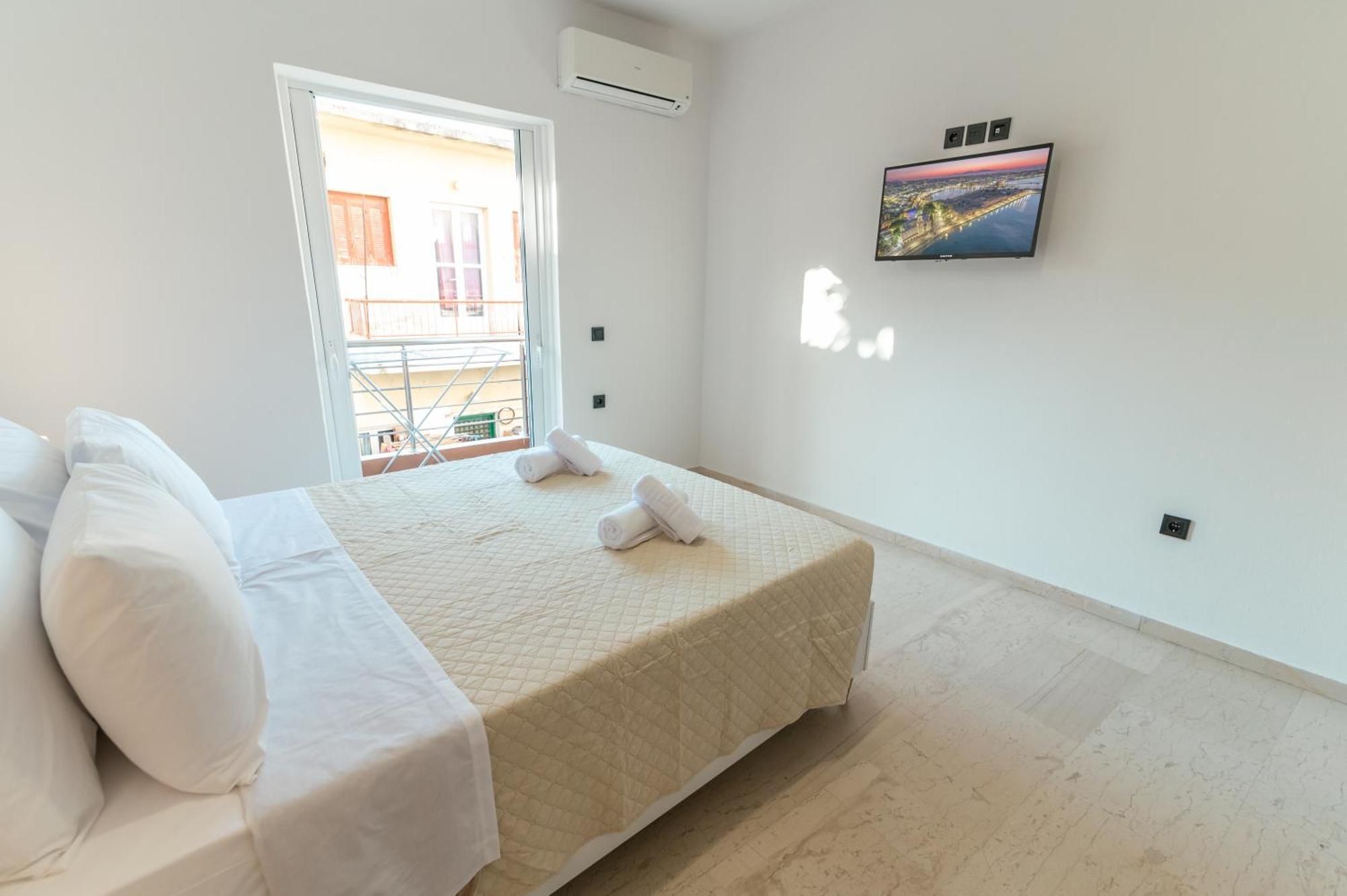 Lux City Apartment コス・タウン エクステリア 写真